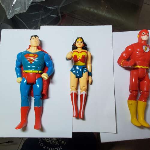 Toy Biz 萬能勇士 ( 超人 / 神奇女俠 / 閃電俠 ) 每個$200