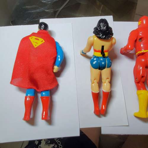 Toy Biz 萬能勇士 ( 超人 / 神奇女俠 / 閃電俠 ) 每個$200