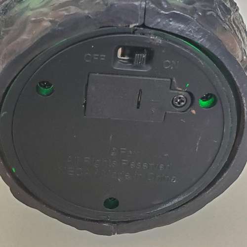 Neca 異形着燈蛋