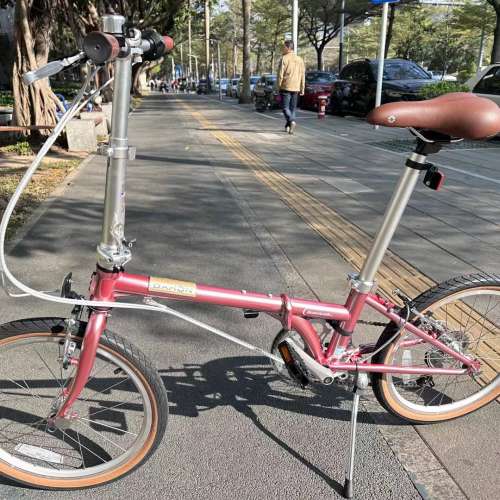 2024 粉紅色 Dahon 復古 Boardwalk D7 7速 鉻鉬鋼 20吋 折叠車 送叮叮水架前後蛙燈