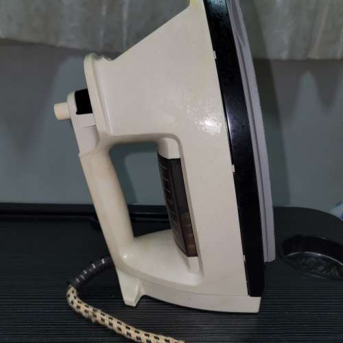 1990 年時代 百靈牌 Braun Saphir 7000 Ultra 蒸汽 家用 電燙斗 Year 1990's Steam...