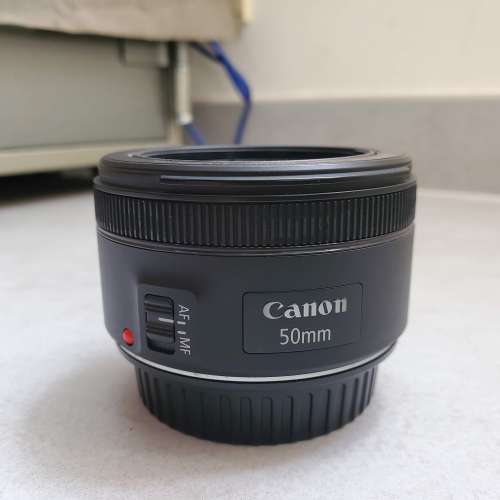 Canon EF 50mm f/1.8 STM