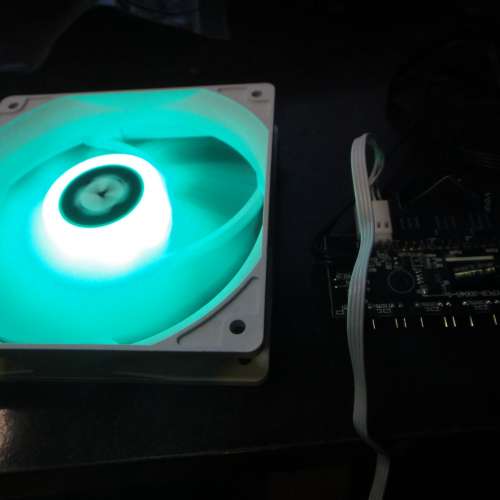 ARGB控制器 風扇控制器 可拖6把ARGB 風扇 送一把風扇