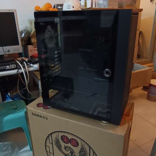 Sama 玻璃窗大型機箱