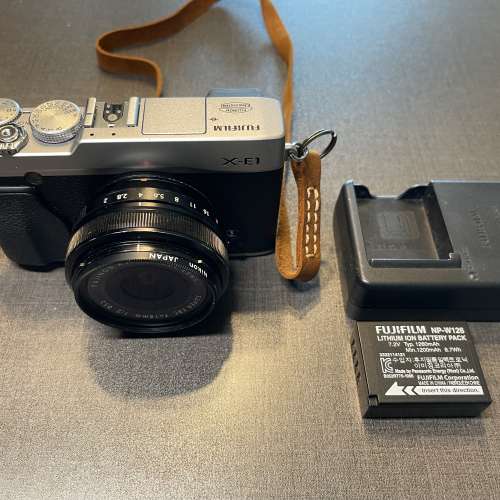 Fujifilm xe1 + Fujifilm 18mm 2