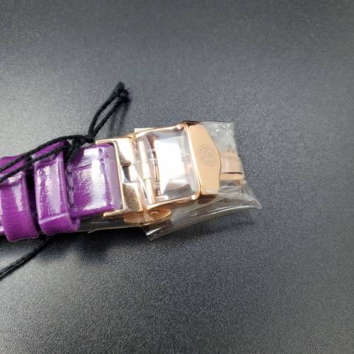 全新 OLMA 瑞士女裝石英錶