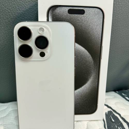 iphone 15 pro 256gb 白色 香港行貨 $8299