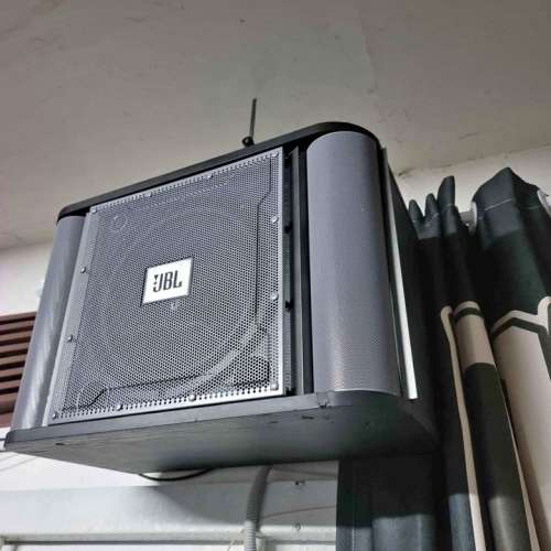 JBL RM12 Karaoke Speaker
