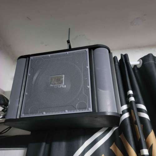 JBL RM12 Karaoke Speaker
