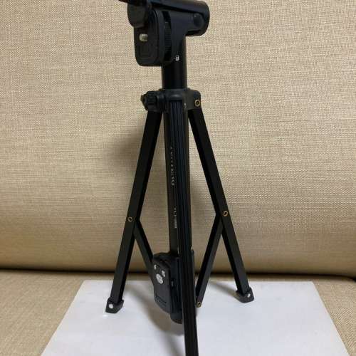 YUNTENG雲騰 VCT-1688 電話自拍棍三腳架連藍牙遙控