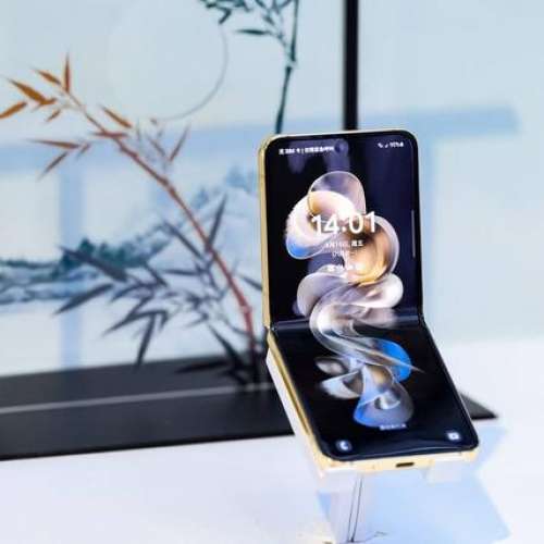 熱賣點 旺角店 三星 SAMSUNG 心系天下 W24 / W24 FLIP  / Fold 5 /Flip5 $ask