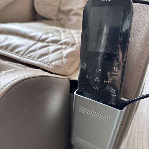 OTO cyber lux 按摩椅