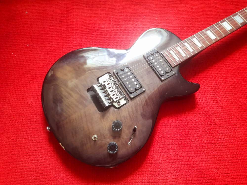 ギター GrassRoots G-LP-49QM GrassRoots G-LP-CTM BK エレキギター初心者14点セット 【VOX