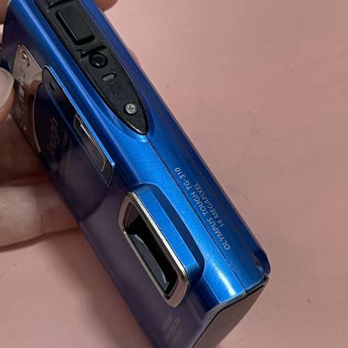 Olympus TG 310 digital camera