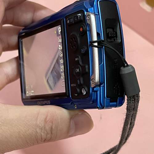 Olympus TG 310 digital camera