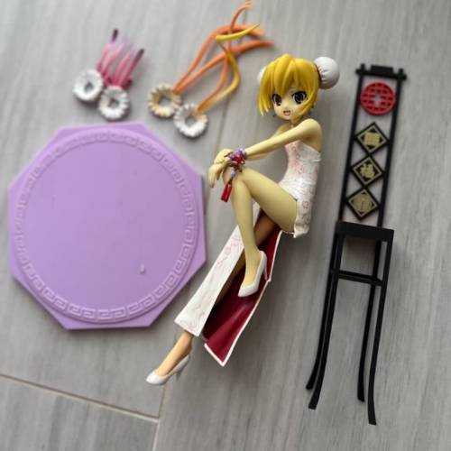 電擊HB限定逢坂大河PVC Figure  (底座支柱已斷）