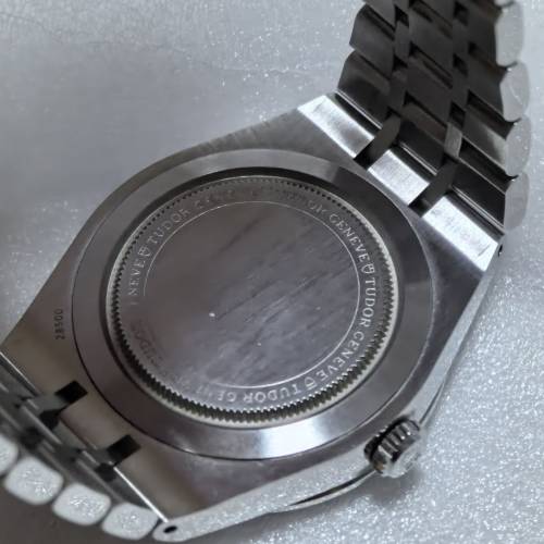 TUDOR Royal 38mm model 28500