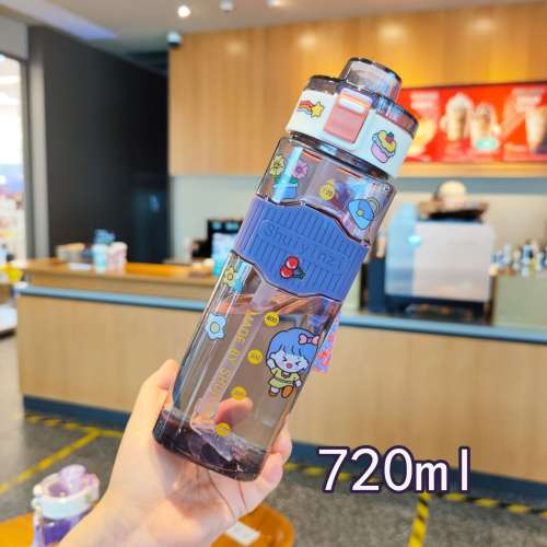 (免費贈送水杯貼紙)720ML 戶外便攜運動杯健身運動水壺