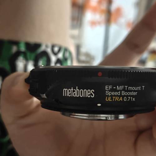 Metabones ef-mft x0.71 ultra speedbooster m43 canon