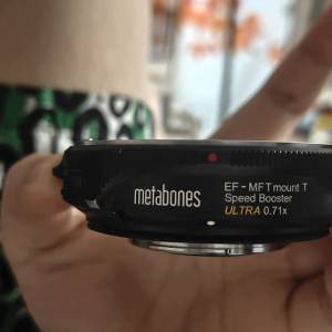 Metabones ef-mft x0.71 ultra speedbooster m43 canon