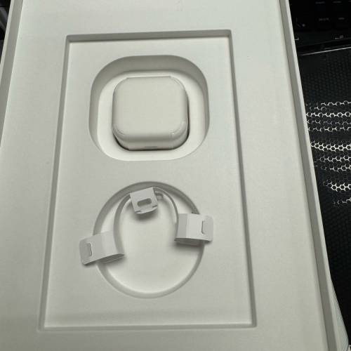 放99%新銀色iPad 8th 128 wifi