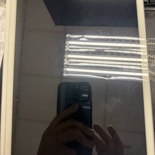 放99%新銀色iPad 8th 128 wifi
