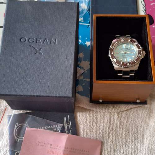 SMS1015 OceanX  SHARKMASTER 1000 啡陶瓷外圈  冰藍面1000米深潛
