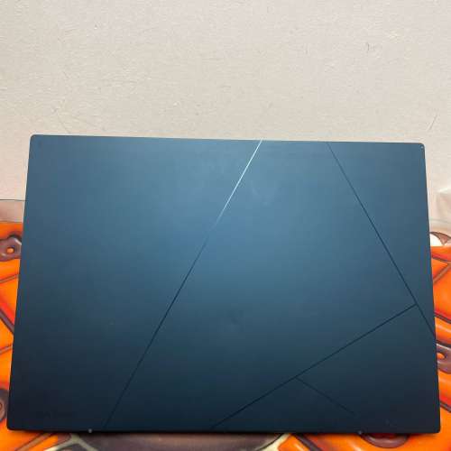 (荃灣實體店 機身靚仔 ) Asus Zenbook 13.3寸OLED Mon i5-1240P 16核心  16gb ram/...