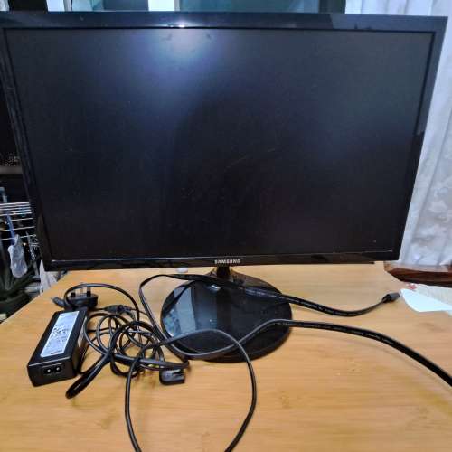 22寸 samsung電腦顯示器