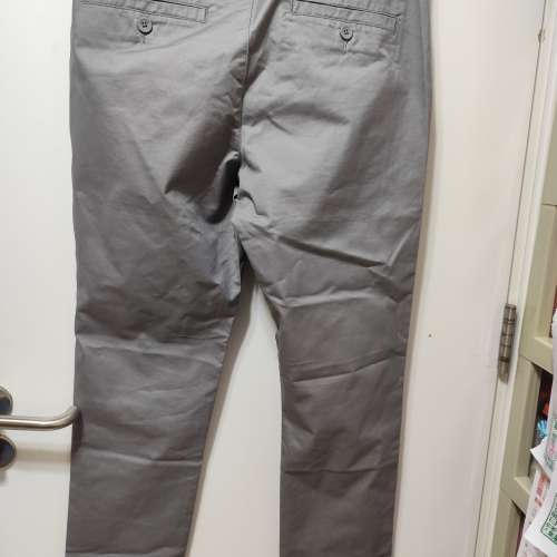 原價299  4折虧賣baleno 32 34吋腰圍灰色休閒褲 zara uniqlo 有3條幫家人賣