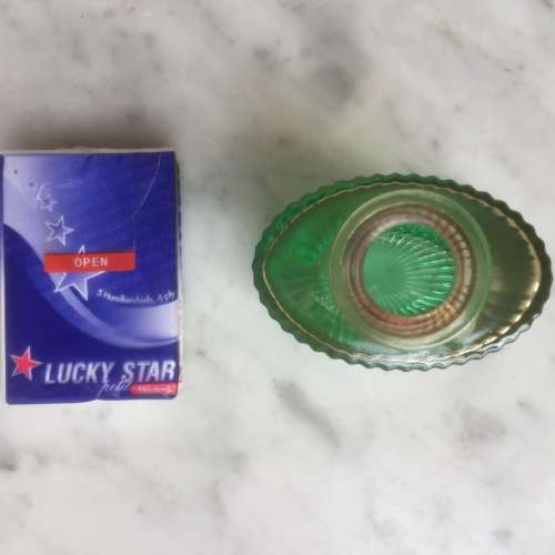 $20 - 全新 香薰 玻璃瓶 - 細|可放辦公室/公司 (透明茶/透明綠)