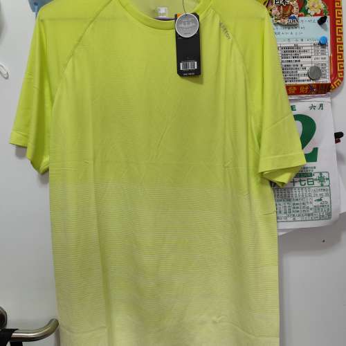 4折賣BALENO 快乾透氣冰涼運動 Tee training nike adidas uniqlo dri fit zara luma