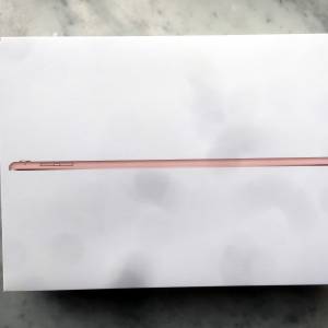 $20 90%新 Apple iPad Pro 128BG Rose Gold WiFi + Cellular 主機盒 - Box only