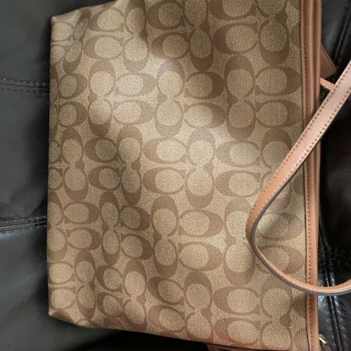 全新Coach斜揹包