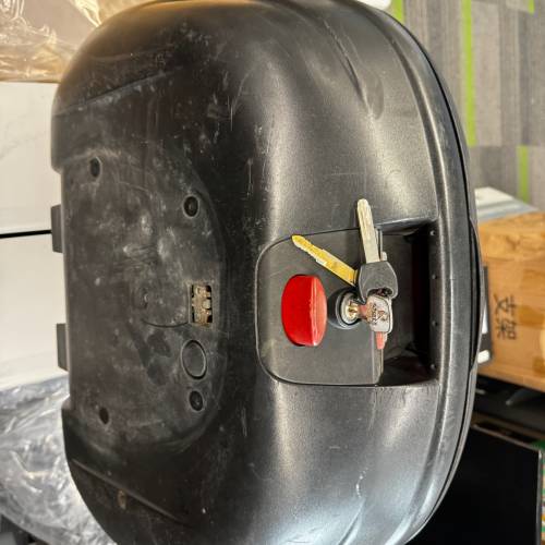 Kappa 舊電單車尾箱