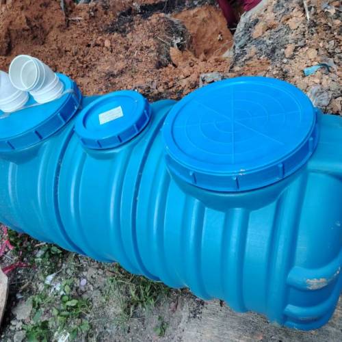 専業包工包料簡易花芬池（塑膠），臨時屋，倉地倉庯，農地農埸，廁所使用花芬池六四...