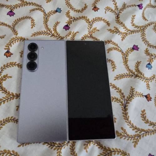 港行 Galaxy Fold 6 512GB 銀灰色