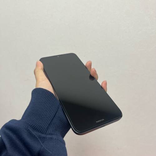 (荃灣實體店，Nokia機 C21) 香港行貨 Nokia 諾基亞 C21 (2+32GB)黑色 灰色 超大螢...