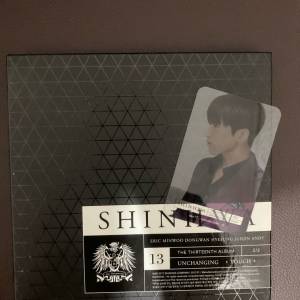 Shinhwa 13專輯 連小咭同poster