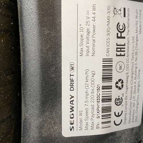 Ninebot Drift W1平衡車一對 包火牛充電器 葵涌交收☺️
