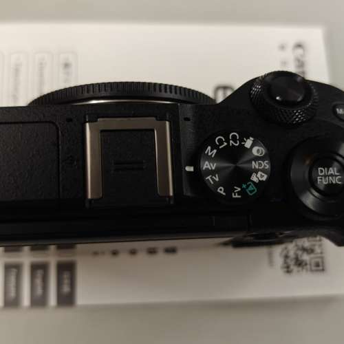 canon EOS M6 MARKII相機連EFM28mm(Macro)鏡