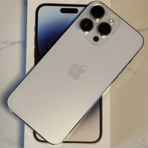 95 ％ new iPhone 14 Pro Max 256g