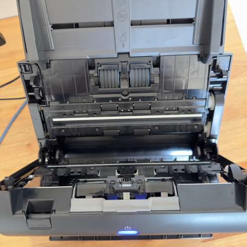 佳能DR-C230L双面高速扫描仪 机器完整成色新 正常使用无任何问题