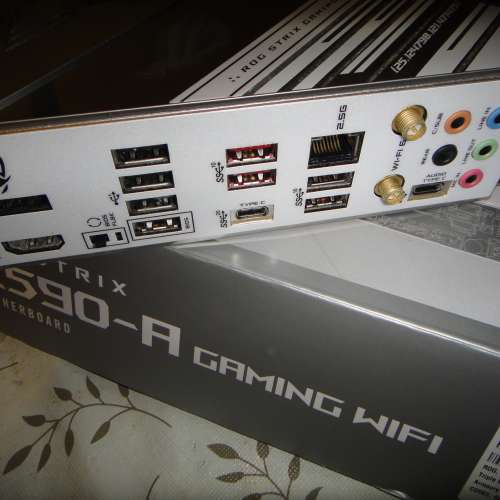 ROG STRIX Z590-A GAMING WIFI ATX主版 (正版Window10Pro) Socket 1200 支援10、11...