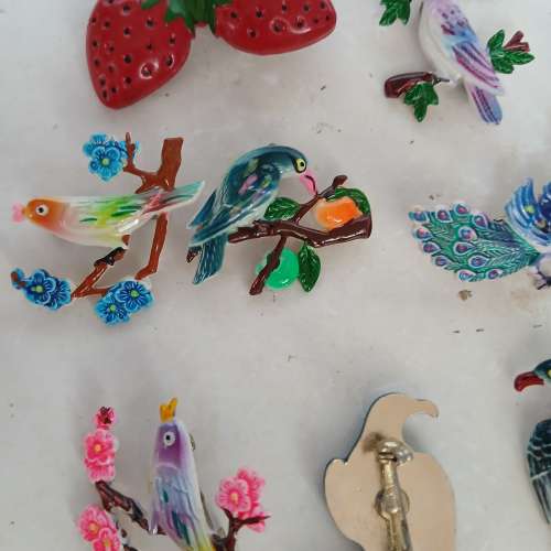 清理舊存貨 ，一手20個i心針，共售120元。 no.D16.10.24