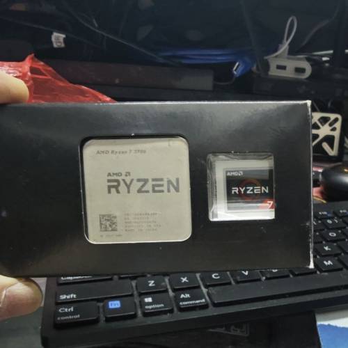AMD Ryzen 7 2700x