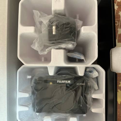 原價$12480入手，100% 全新 行貨 FUJIFILM X-T50 KIT 連15-45mm 鏡頭