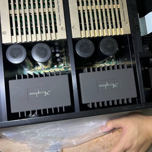 Accuphase C-2800 全原裝