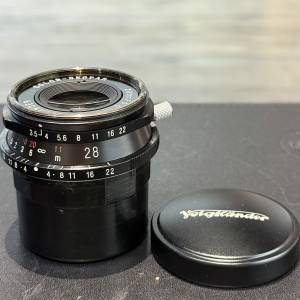 Voigtlander Color Skopar 28mm f3.5 LTM black paint lens