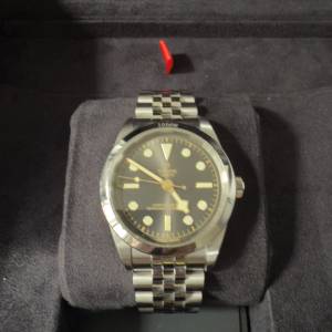 Tudor Black Bay 36